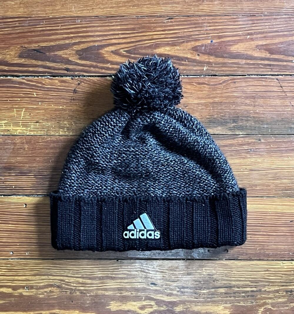 Adidas Recon Ballie Beanie Fleece Lined Cuffed Pom Knit Cap Men's Gray Marled